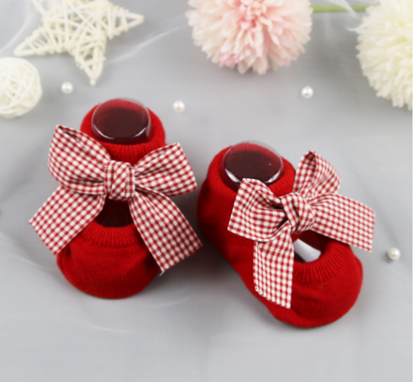 bow bootie socks || red gingham
