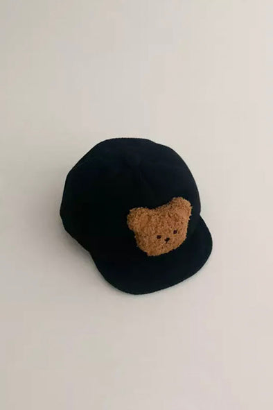 infant fuzzy bear hat || black